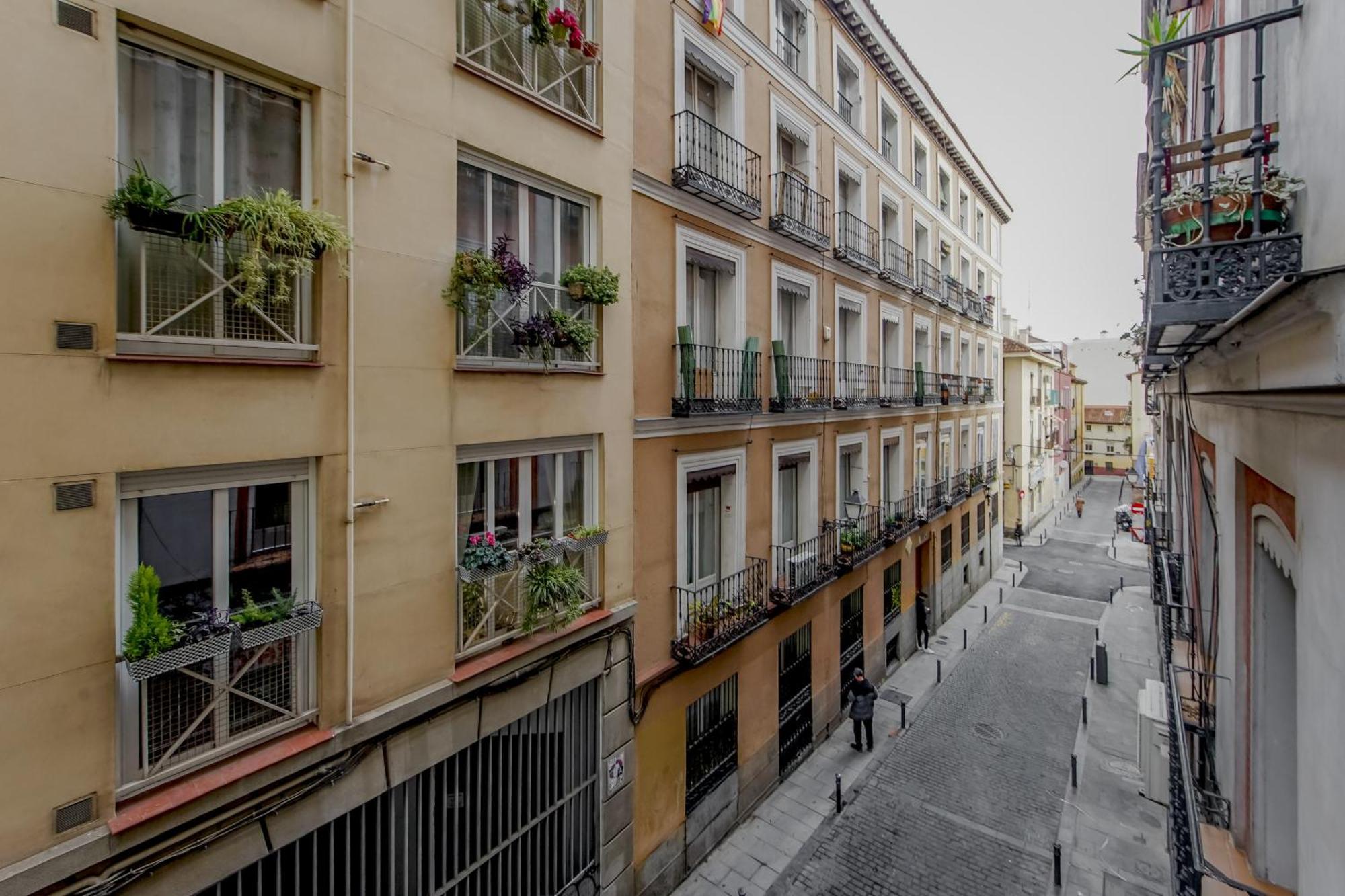Modern Apt Para 6Pax En La Plaza De Tirso-Centro E1 マドリード エクステリア 写真