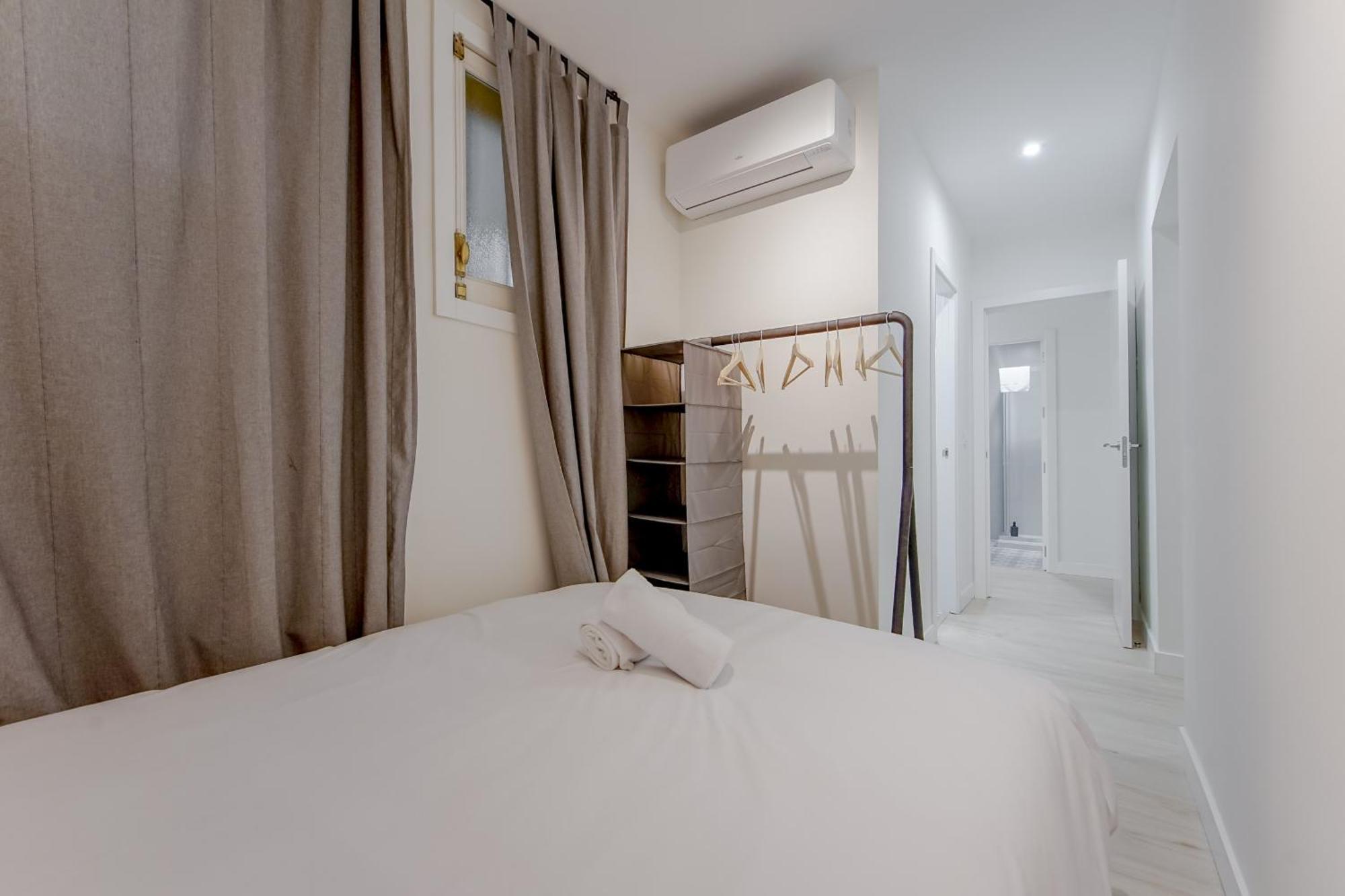 Modern Apt Para 6Pax En La Plaza De Tirso-Centro E1 マドリード エクステリア 写真