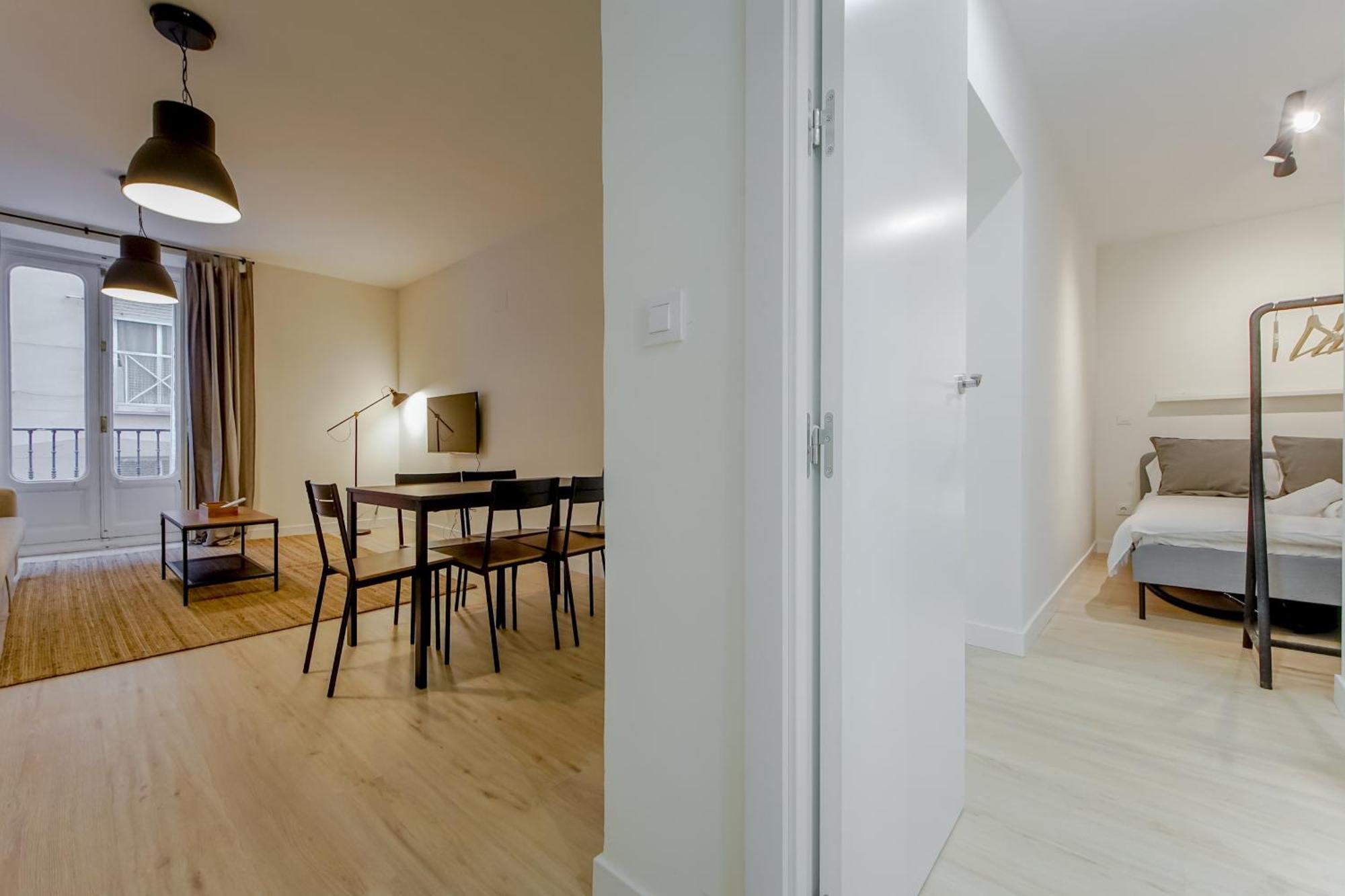 Modern Apt Para 6Pax En La Plaza De Tirso-Centro E1 マドリード エクステリア 写真