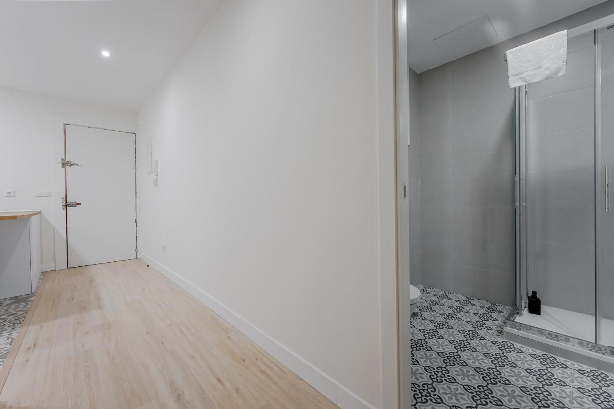 Modern Apt Para 6Pax En La Plaza De Tirso-Centro E1 マドリード エクステリア 写真