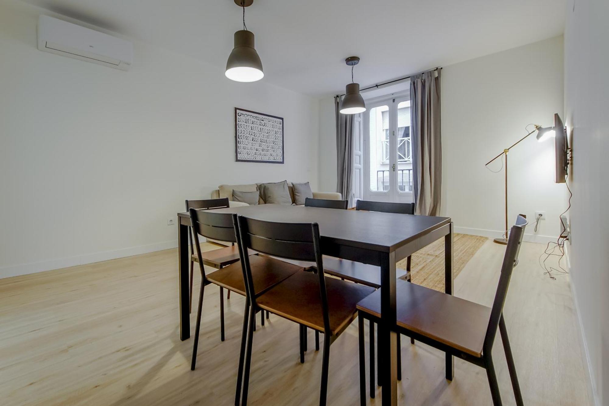 Modern Apt Para 6Pax En La Plaza De Tirso-Centro E1 マドリード エクステリア 写真
